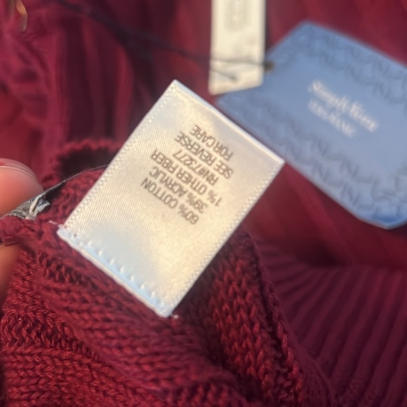 Fall Burgundy Sweater, XL Burgundy Turtle Neck Sweater, Cable knit sweater - Picture 9 of 11